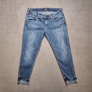Silver Jeans Co Kenni Skinny Cropped Distressed Jeans Blue 28/26 (actual 33/24)